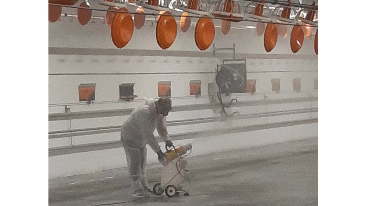 Zamgławiacze elektryczne FPP Turbo – skuteczna dezynfekcja i wsparcie w hodowli drobiu